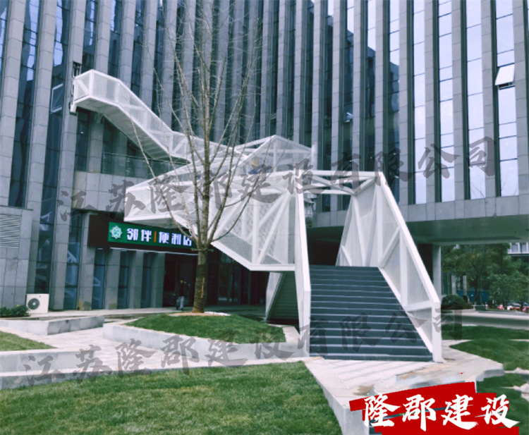 鋼結(jié)構(gòu)工程